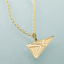 Load image into Gallery viewer, small yacht club of stone harbor burgee charm in 14k gold on cable chain by hkm jewelry