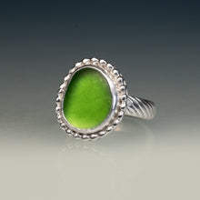 Load image into Gallery viewer, Chubby Beaded Green Sea Glass Ring