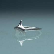 Load image into Gallery viewer, cast silver small shark tooth ring on blue gradient background