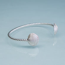 Load image into Gallery viewer, Cast silver venus clam shell cuff bracelet by hkm jewelry
