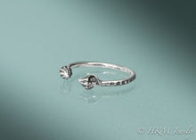 Load image into Gallery viewer, Mini Adjustable Shell Ring