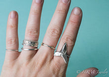 Load image into Gallery viewer, Mako Shark Tooth Ring - Large Silver Cast Teeth