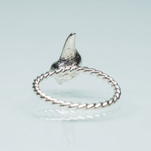 Load image into Gallery viewer, Cast Silver Seashell Ring - Choose Your Shell