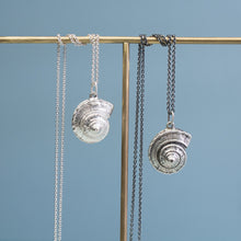 Load image into Gallery viewer, channelled whelk top necklace cast in silver by hkm jewelry