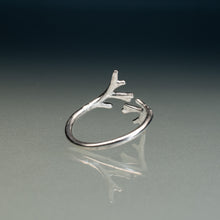 Load image into Gallery viewer, Silver Florida Coral Ring - SUPPORTS ORAI
