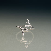 Load image into Gallery viewer, Silver Florida Coral Ring - SUPPORTS ORAI
