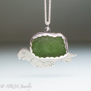 Kelly Green Sea Glass Sea Turtle Necklace - Sterling Silver Ocean Creature