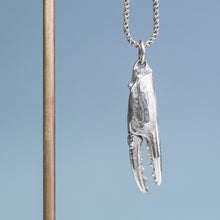 Load image into Gallery viewer, close up of articulate Ovalipes ocellatus - Lady Crab Claw Necklace cast in sterling silver on reverse double rope chain by hkm jewelry
