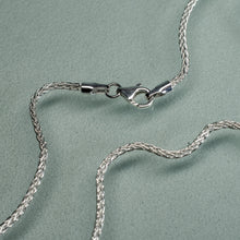 Load image into Gallery viewer, lobster clasp and end caps of spiga wheat chain in sterling silver made in Italy
