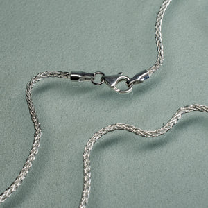 lobster clasp and end caps of spiga wheat chain in sterling silver made in Italy