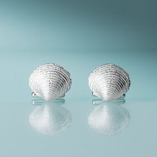 Load image into Gallery viewer, cast silver ridged venus clam shell cufflinks for men&#39;s wedding wear by hkm jewelry front view
