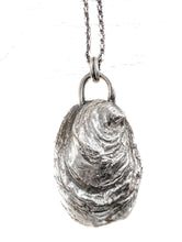 Load image into Gallery viewer, Oyster Seed  Necklace - Solid Cast Shell
