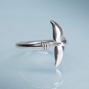 Sea Tail Adjustable Ring - Silver Dolphin Fluke Band