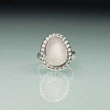 Load image into Gallery viewer, Chubby Beaded Cape May Diamond Beach Pebble Ring
