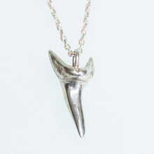 Load image into Gallery viewer, close up of cast silver mako shark tooth in recycled silver on anchor chain by hkm jewelry
