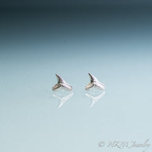 Load image into Gallery viewer, mini lemon shark teeth stud earrings cast in silver by hali maclaren of hkm jewelry
